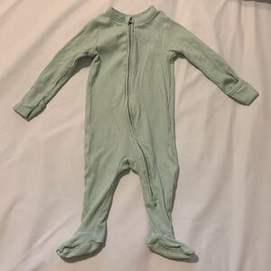 Old Navy 6-9 month baby summer/fall footsie pajama
